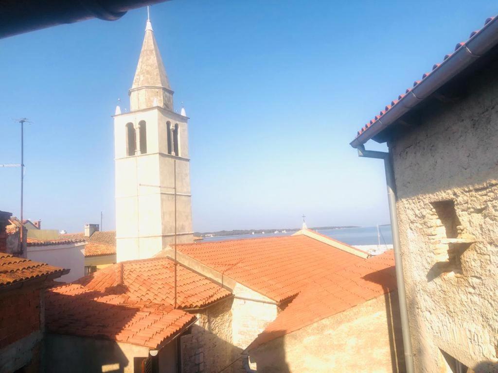 Istrian Stone House In The Heart Of The Beautiful Fishing Village Fazana - Only Few Steps From The Sea And The Wonderful Beach - Incl Plasma-Quad-Plus-Filter Against C O V I D Luaran gambar