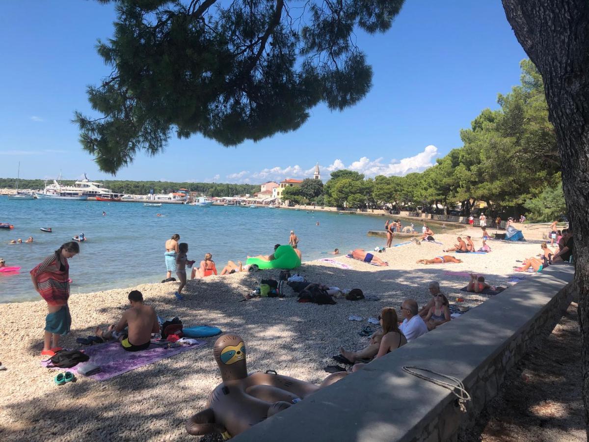 Istrian Stone House In The Heart Of The Beautiful Fishing Village Fazana - Only Few Steps From The Sea And The Wonderful Beach - Incl Plasma-Quad-Plus-Filter Against C O V I D Luaran gambar